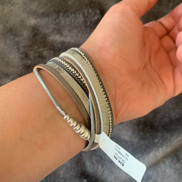 NWT Francescas bracelet - Picture 5 of 5